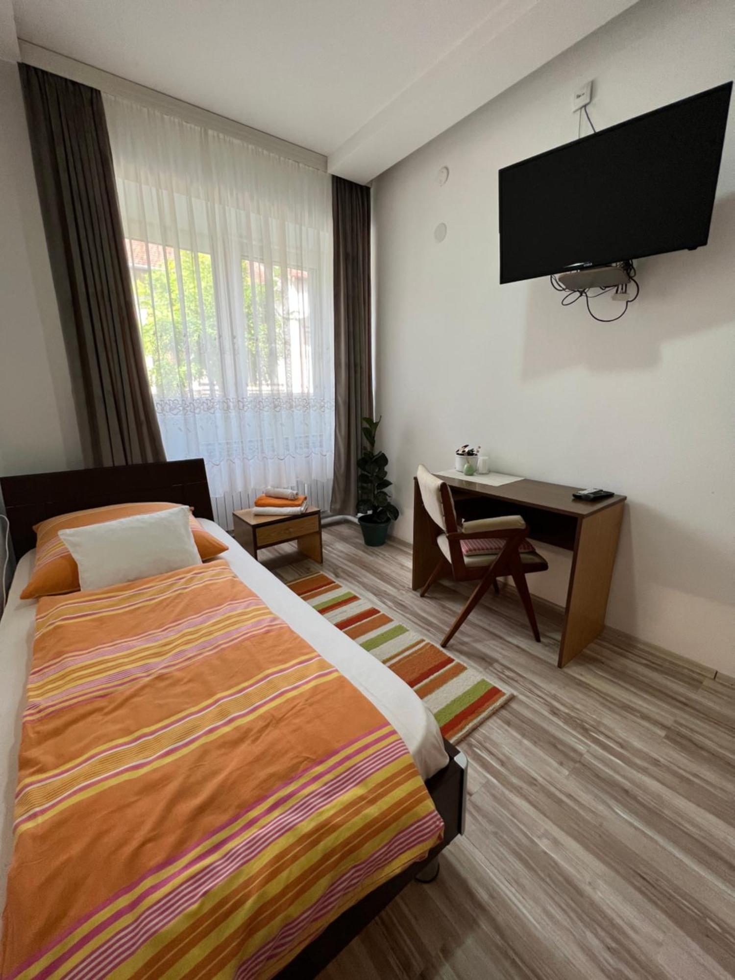 Bezdan Guesthouse Luaran gambar